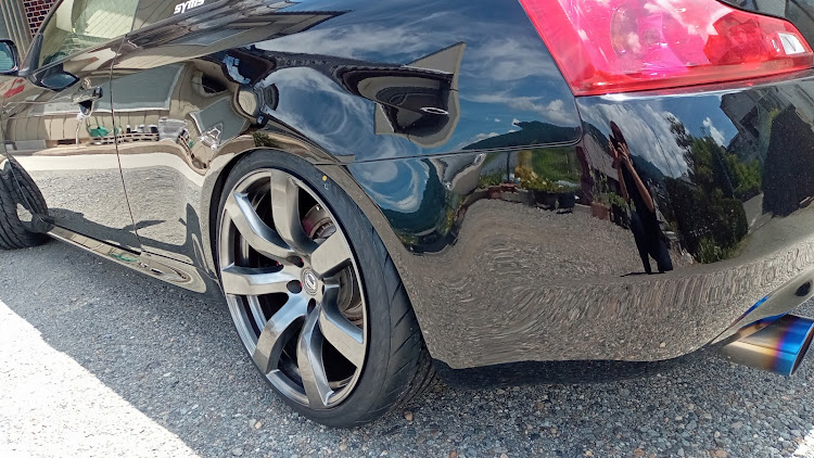 スカイラインクーペのR35ホイール流用に関するカスタム事例の投稿画像2枚目