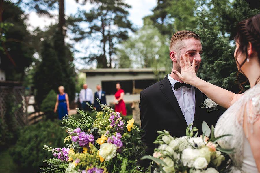 Fotografo di matrimoni Krzysztof Karpiński (karpiski). Foto del 3 ottobre 2019