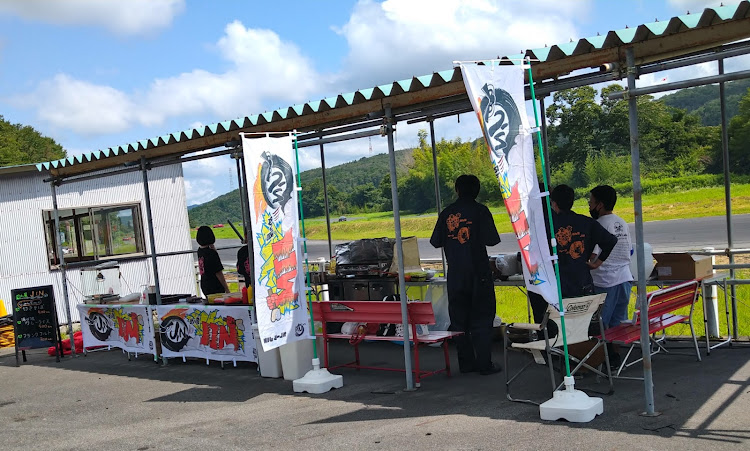 ZANX@S15Drifter☆さんが投稿したYZサーキット・d1地方戦・MIDDLE-WEST DIVISIONAL SERIES・よなき家・ドリフトに関するカスタム事例の投稿画像6枚目