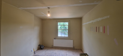 Child's bedroom 
