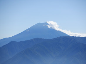 富士山は雲に覆われ始め（御殿山分岐から）