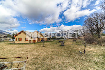 maison à Embrun (05)