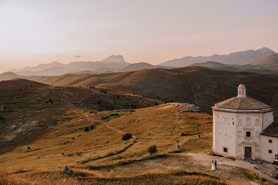 Fotografo di matrimoni Matteo La Penna (matteolapenna). Foto del 13 novembre 2023