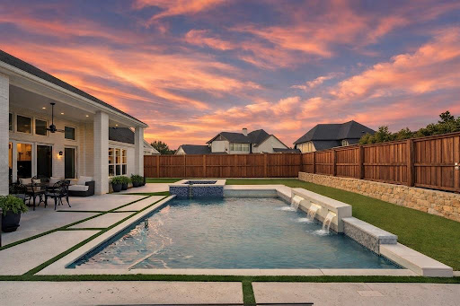 House with pool 1