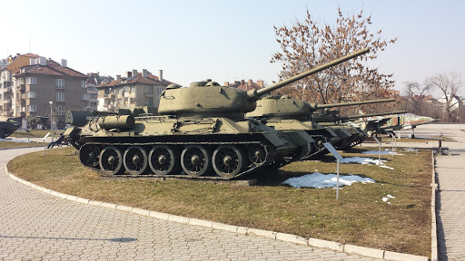 t 34