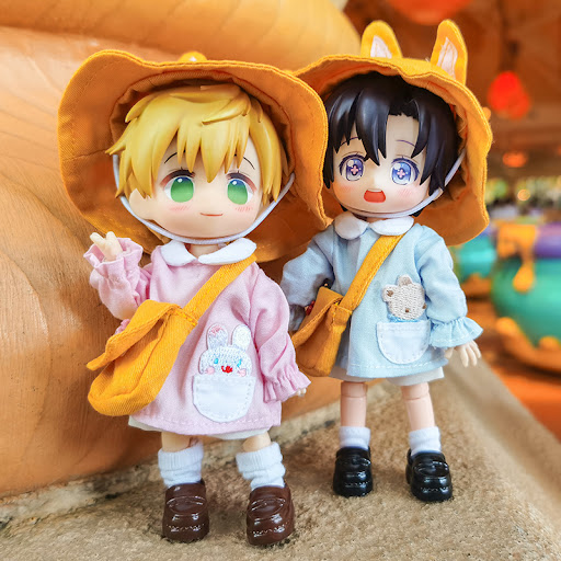 Title 4, Rabbit Bear Kindergarten Set Molly Doll Clothes...