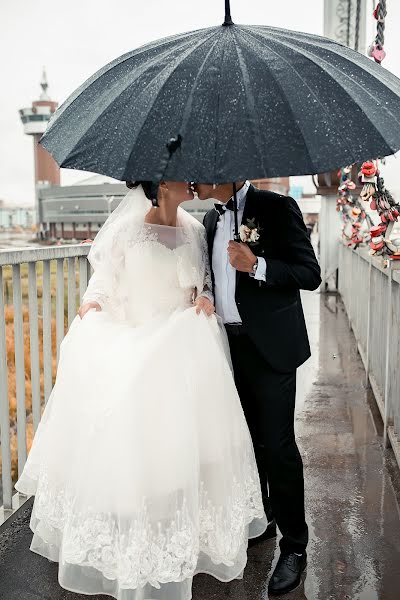 婚禮攝影師Petr Chugunov（chugunovpetrs）。2017 10月29日的照片