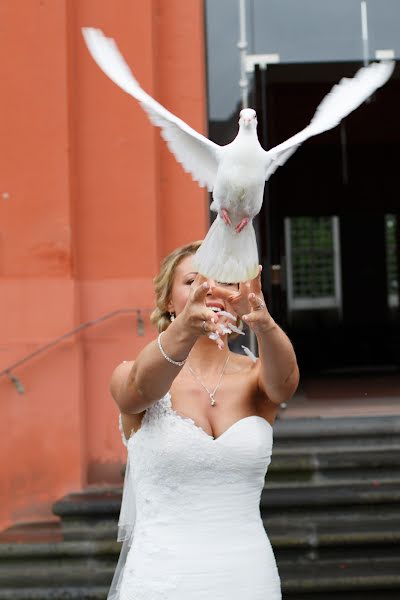 Fotógrafo de casamento Konstantin Altenkhof (k-alt). Foto de 22 de janeiro 2020