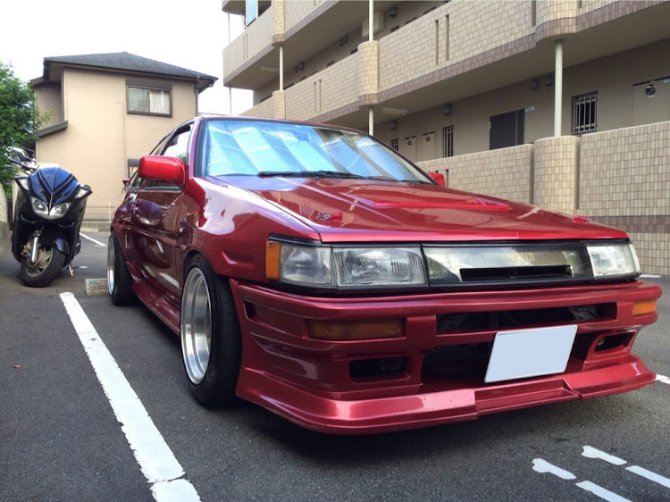 Hii!!さんが投稿したカローラレビン・マジェスティC・AE86・ハチロク・元愛車シリーズに関するカスタム事例の投稿画像1枚目