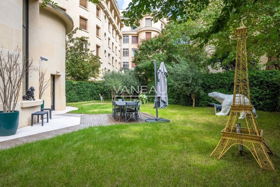 Vente duplex 13 pièces 548.98 m² à Paris 16ème (75016), 11 845 000 €