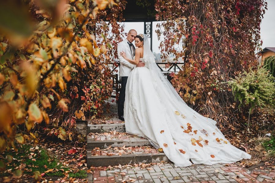 Wedding photographer Maksim Maksimov (maximovfoto). Photo of 1 December 2014