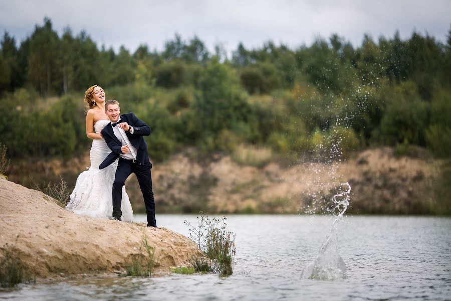 Fotógrafo de bodas Aleksandr Parshukov (tventin). Foto del 6 de noviembre 2013