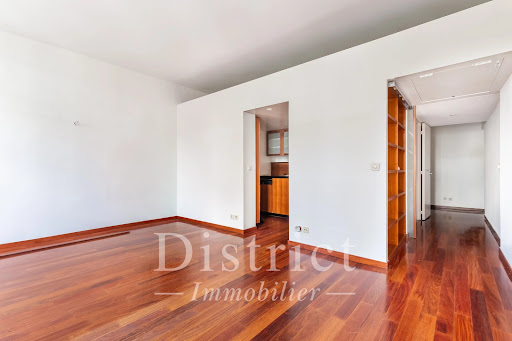 Apartment 5