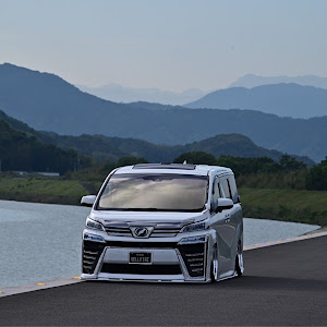 ヴェルファイア AGH30W