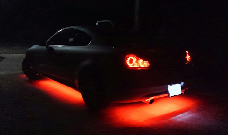スカイラインクーペのDIY・スカイライン・アンダーネオン・アンダーネオン取り付け・アンダーLEDに関するカスタム事例の投稿画像2枚目