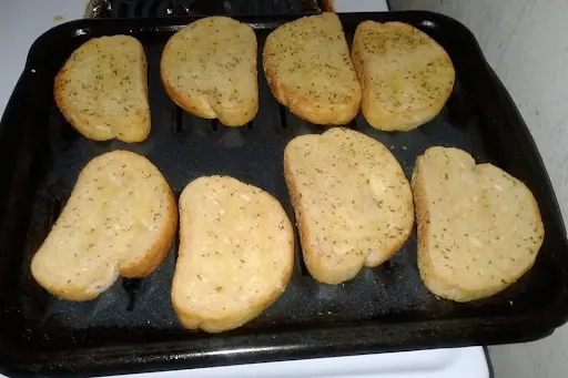 Garlic Bread [6 Slices]