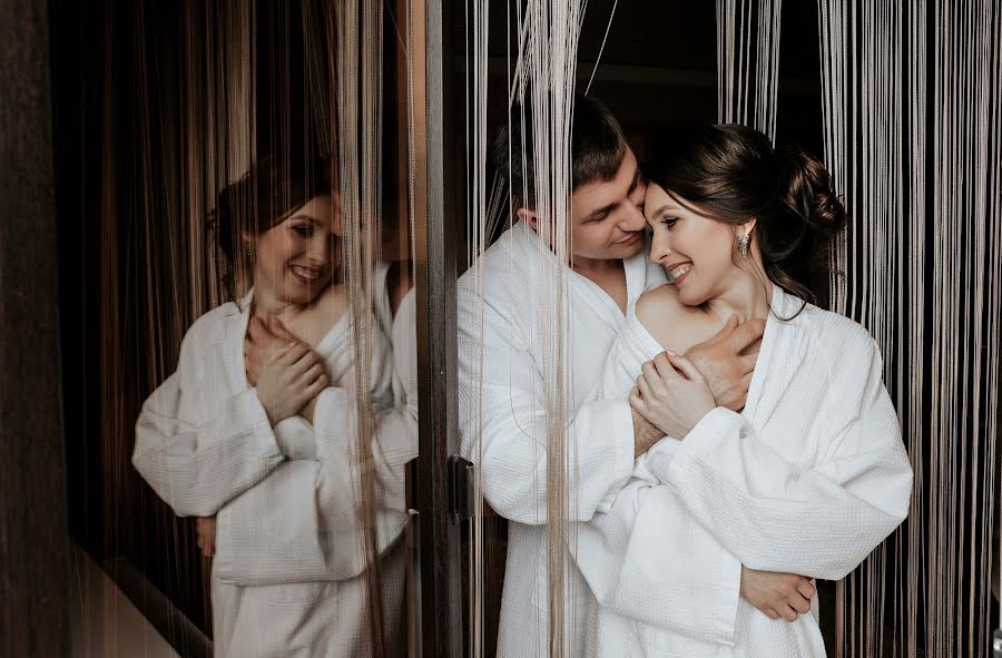 Fotografo di matrimoni Karina Mikheeva (kmiheevaphoto). Foto del 4 marzo 2019