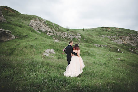 Fotógrafo de casamento Tetiana Zaiats (zajkata). Foto de 13 de maio 2016