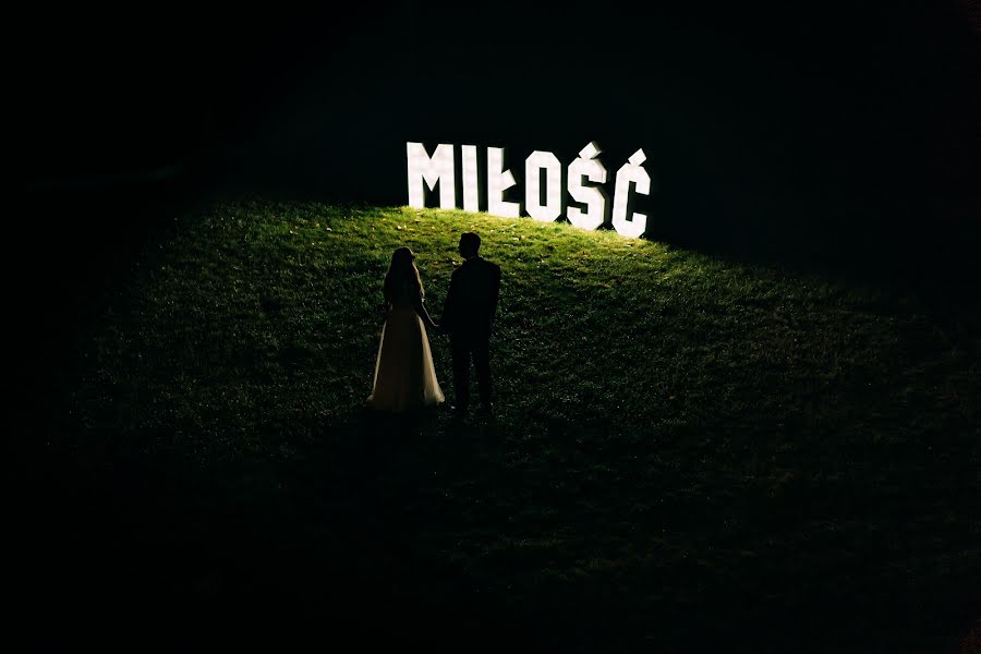 ช่างภาพงานแต่งงาน Pawel Andrzejewski (loveneeds) ภาพเมื่อ 30 ตุลาคม 2020