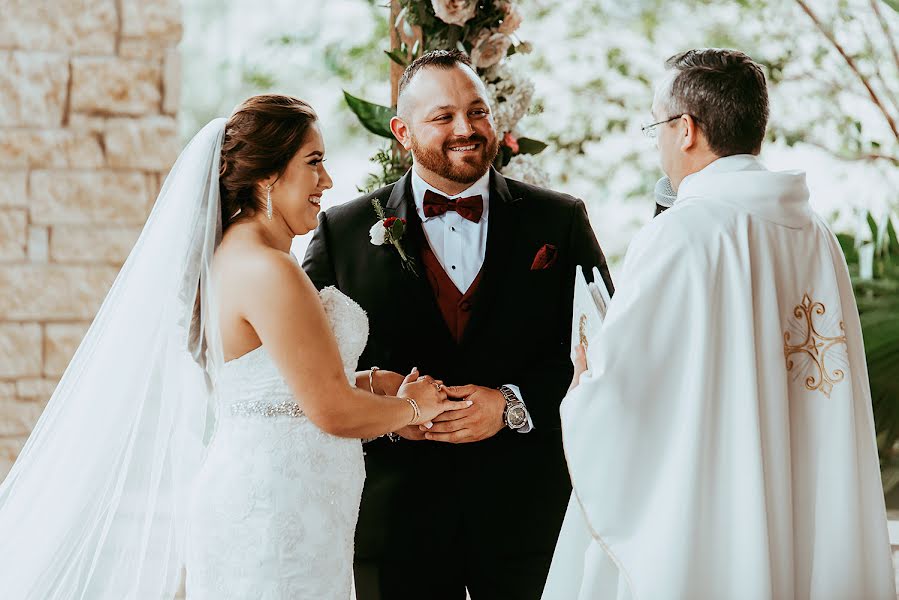 Bryllupsfotograf Mikayla Dehoyos (mikayladehoyos). Bilde av 8 september 2019