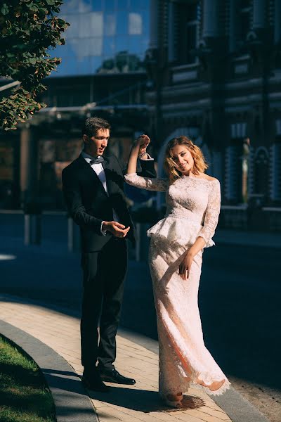 Photographe de mariage Dima Belyy (bely). Photo du 10 novembre 2016