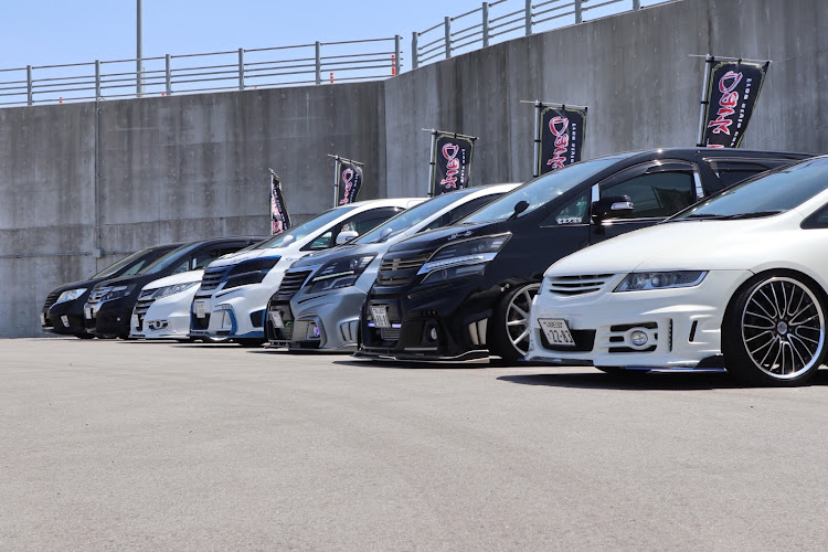 ヴェルファイアのクラブアルファード東北支部・Dark Blood・PAGE ONE・福島県いわき市・オールジャンル合同オフに関するカスタム事例の投稿画像1枚目