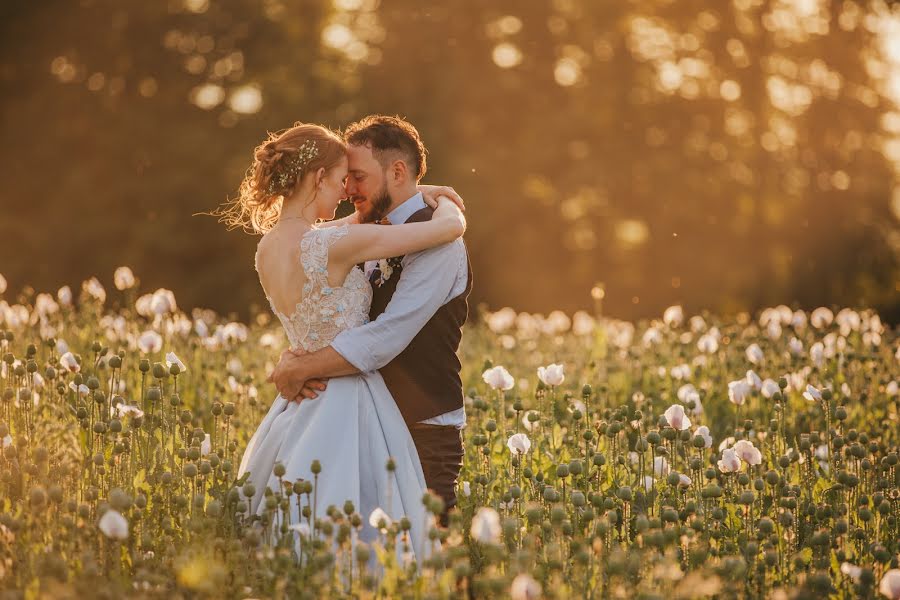 Fotógrafo de casamento Petra Krotká (petrakrotka). Foto de 1 de fevereiro