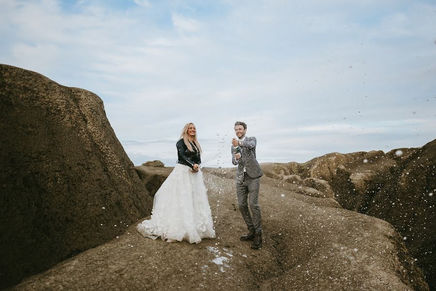 Fotógrafo de bodas Cristina And Filip (youngcreative). Foto del 11 de octubre 2019