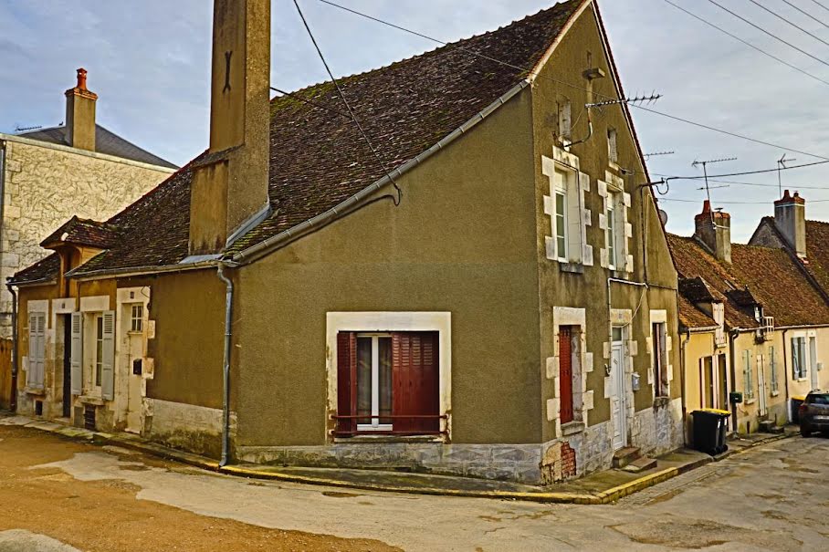 Vente maison 4 pièces 104 m² à Saint-Satur (18300), 84 000 €