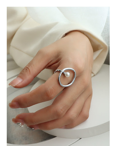 Title 4, 18K Gold Geometric Titanium Steel Ring with Pea...