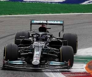 Geen vuiltje aan de lucht voor Mercedes in Italië: Duitse renstal ook in tweede oefensessie sneller dan Verstappen