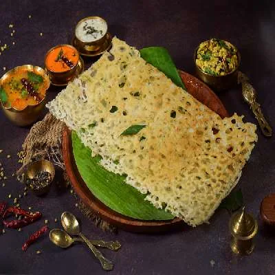 Rawa Paneer Dosa