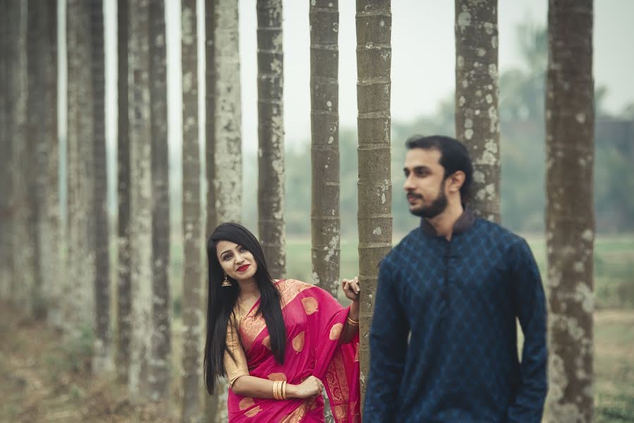 Fotógrafo de casamento Zakir Hossain (canvasofcolor). Foto de 25 de fevereiro 2021