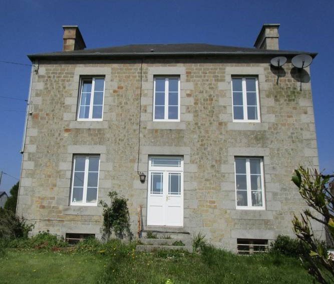 Vente maison 6 pièces 140 m² à Chaulieu (50150), 192 240 €