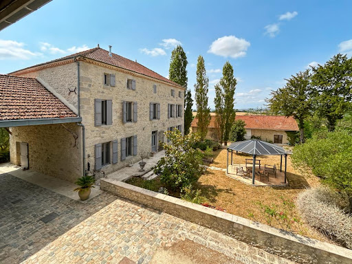 Villa avec terrasse 1