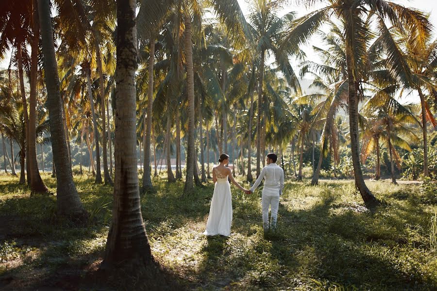 Fotógrafo de bodas Dmitriy Peteshin (dpeteshin). Foto del 24 de marzo 2019