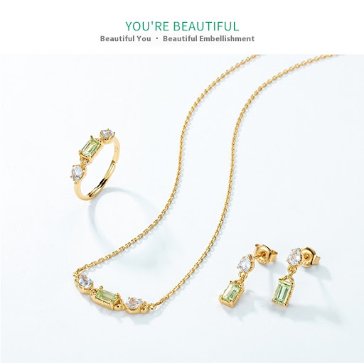 Title 1, Womens Square Olivine Pendant Necklace, a stun...