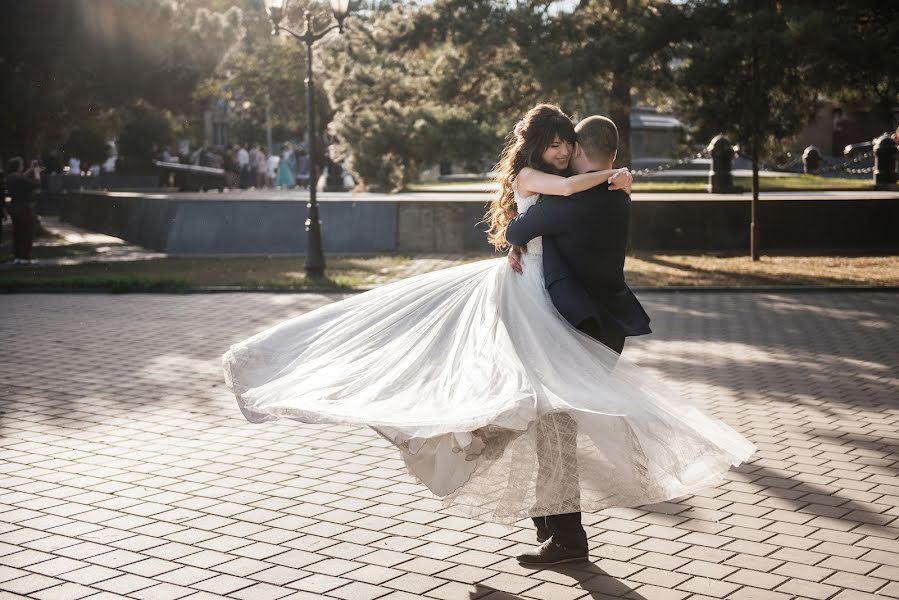 Wedding photographer Olga Lebedeva (fotolebedeva). Photo of 28 January 2019