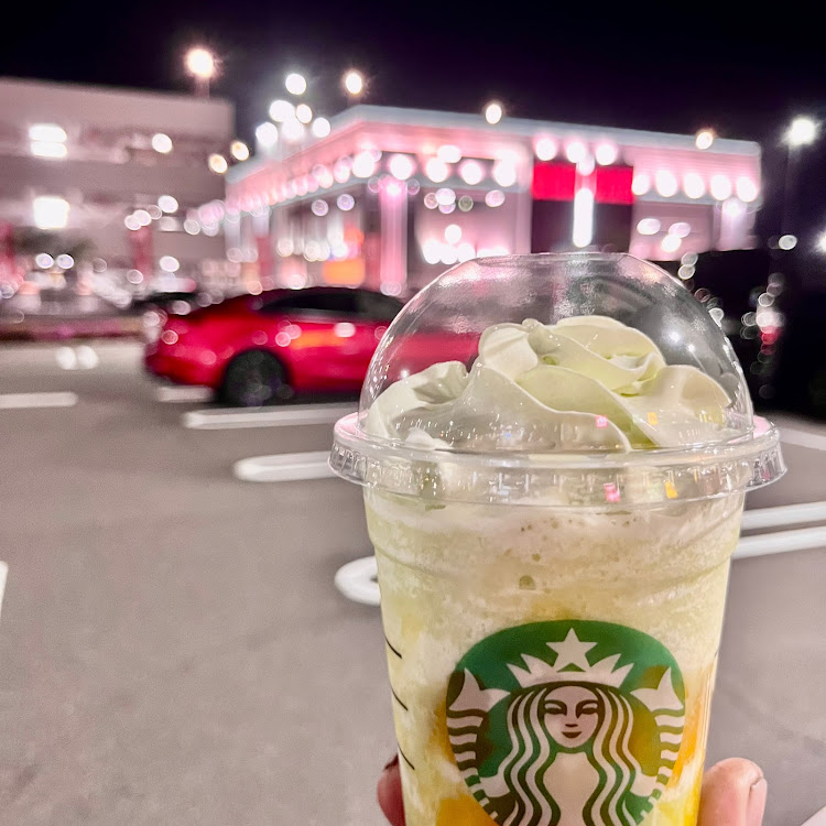 アテンザのスタバ新作・メロンフラペチーノ・明日大阪行きますに関するカスタム事例の投稿画像1枚目