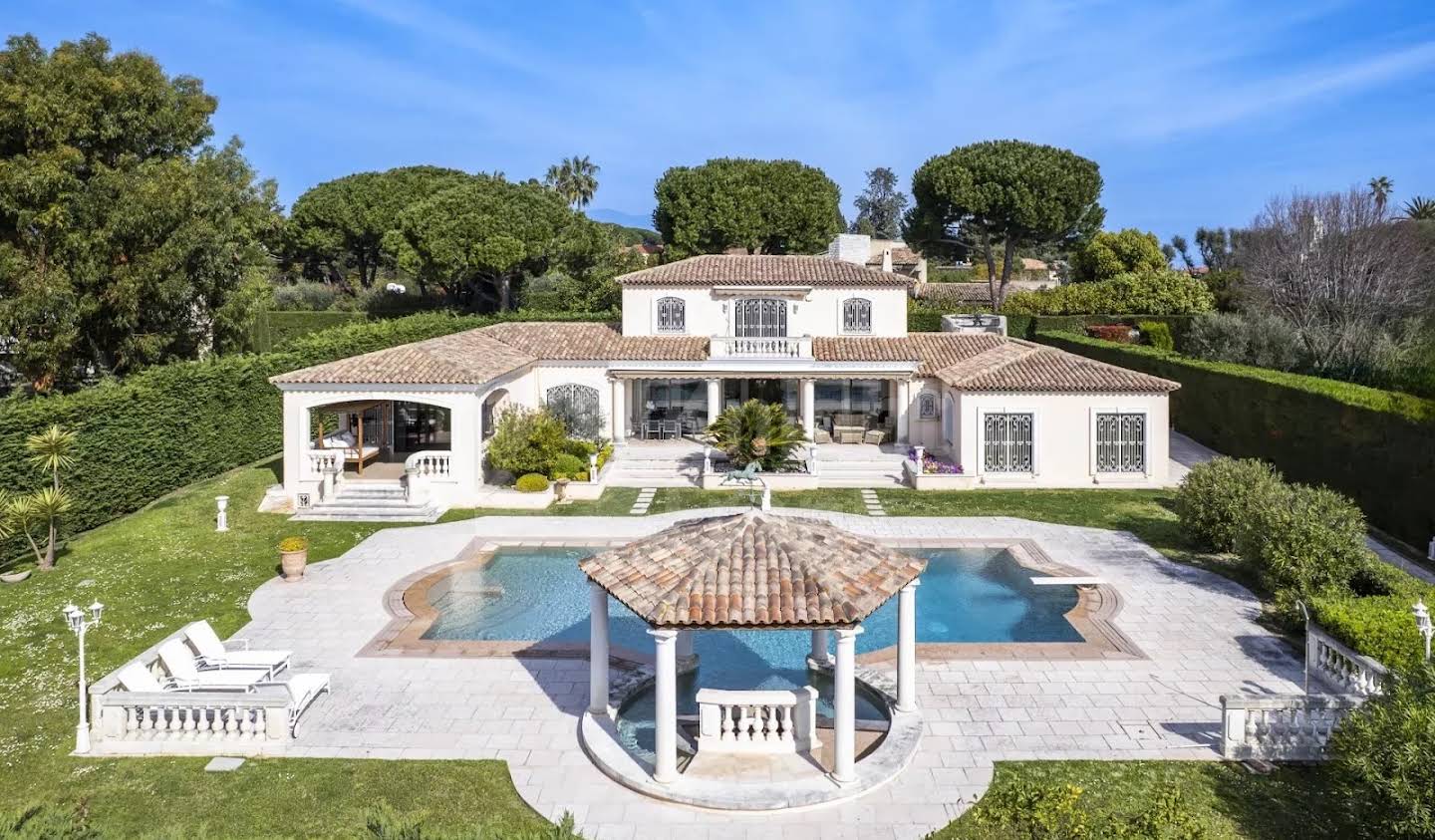 Villa with pool Antibes