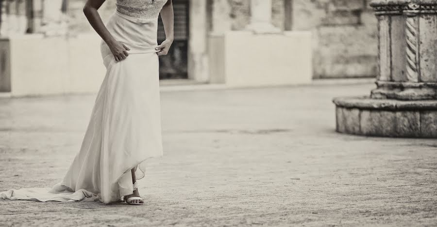 Wedding photographer Fabrizio Durinzi (fotostudioeidos). Photo of 7 April 2017