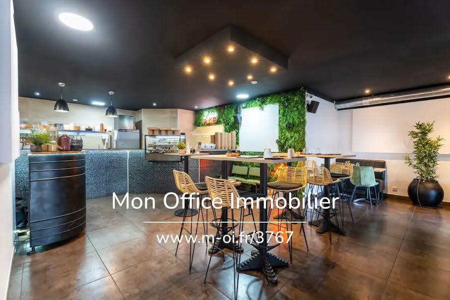 Vente locaux professionnels 2 pièces 94 m² à Gardanne (13120), 252 000 €