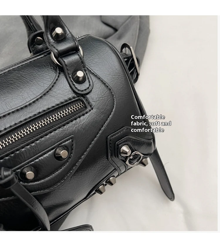 Title 2, Draagbare crossbody schoudertas met kwastjes en...