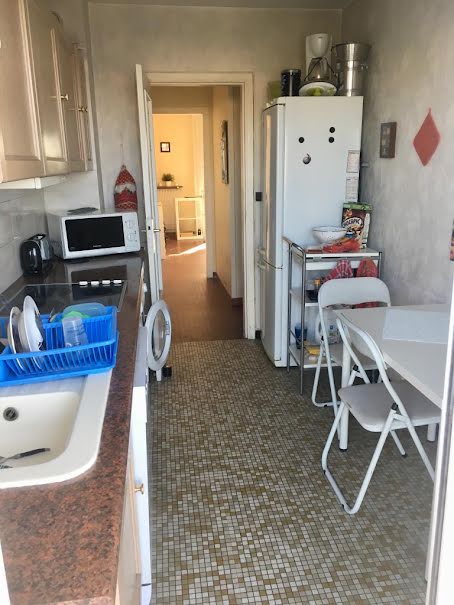 Location meublée appartement 2 pièces 50 m² à Antibes (06600), 950 €