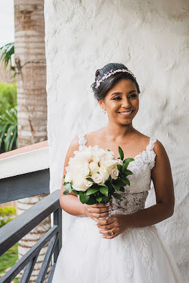 Fotógrafo de casamento Eddy Martínez (eddymartinezfoto). Foto de 20 de abril 2022