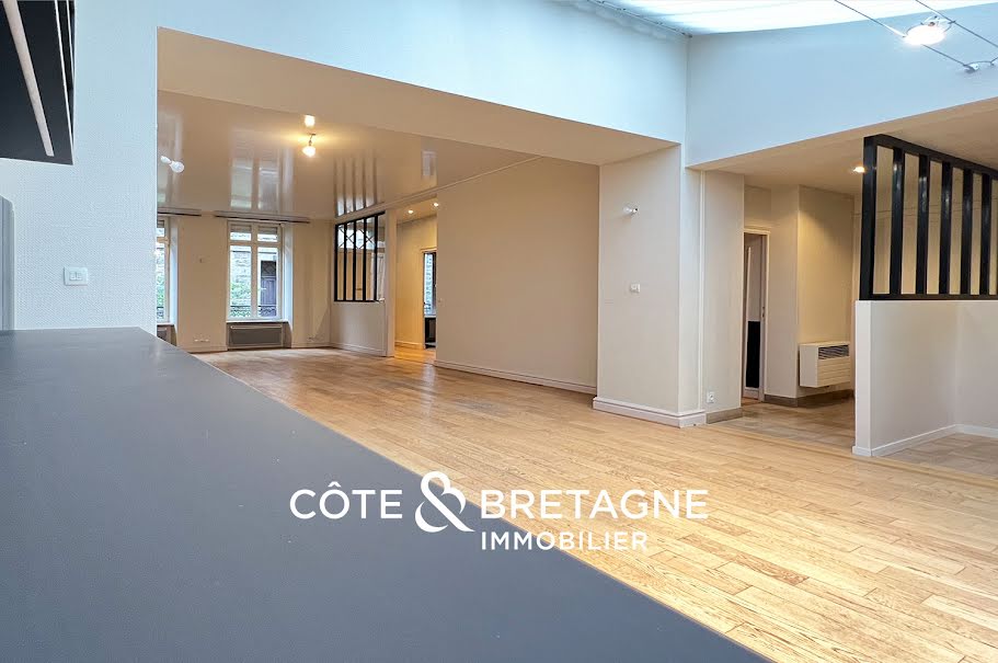 Vente maison 8 pièces 206 m² à Saint-Brieuc (22000), 499 152 €