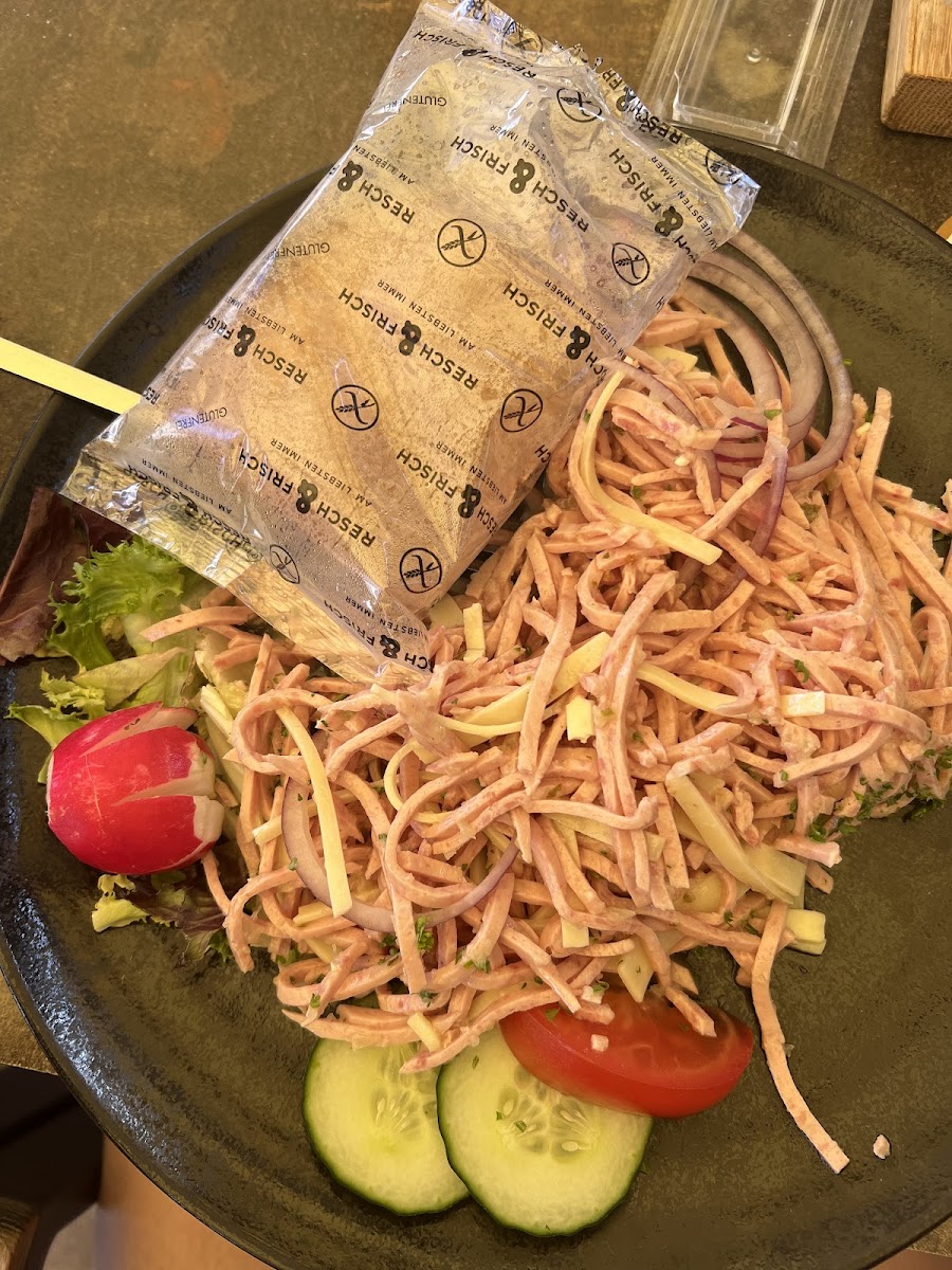 Wurst salat mit kase
