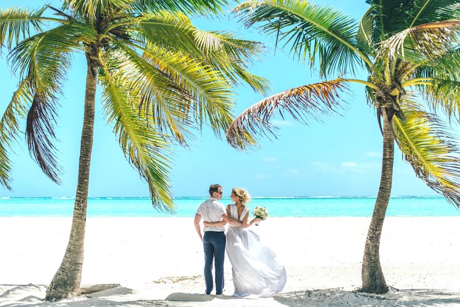 Wedding photographer Kseniya Dolzhenko (kseniadolzhenko). Photo of 25 April 2017