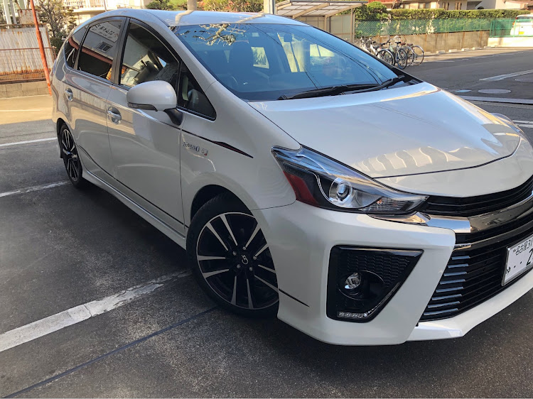 プリウスαのプリウス・プリウスα・プリウスα G's・プリウスα GR SPORT・DIYに関するカスタム事例の投稿画像1枚目