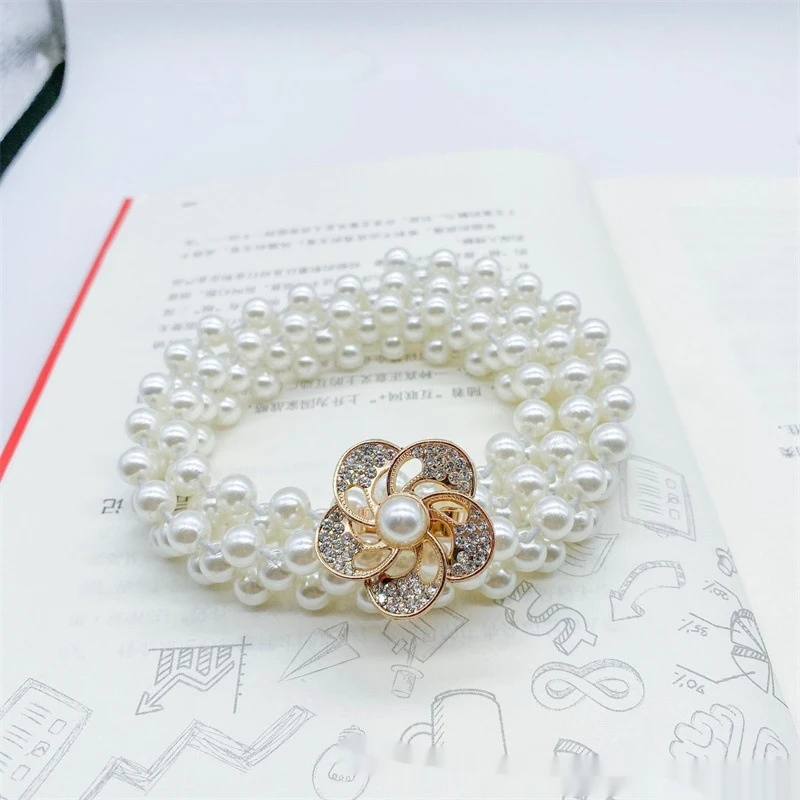 Dames witte parel tailleketting Mode sieraden Versier je taille met deze elegante en stijlvolle tailleketting voor een chique uitstraling.